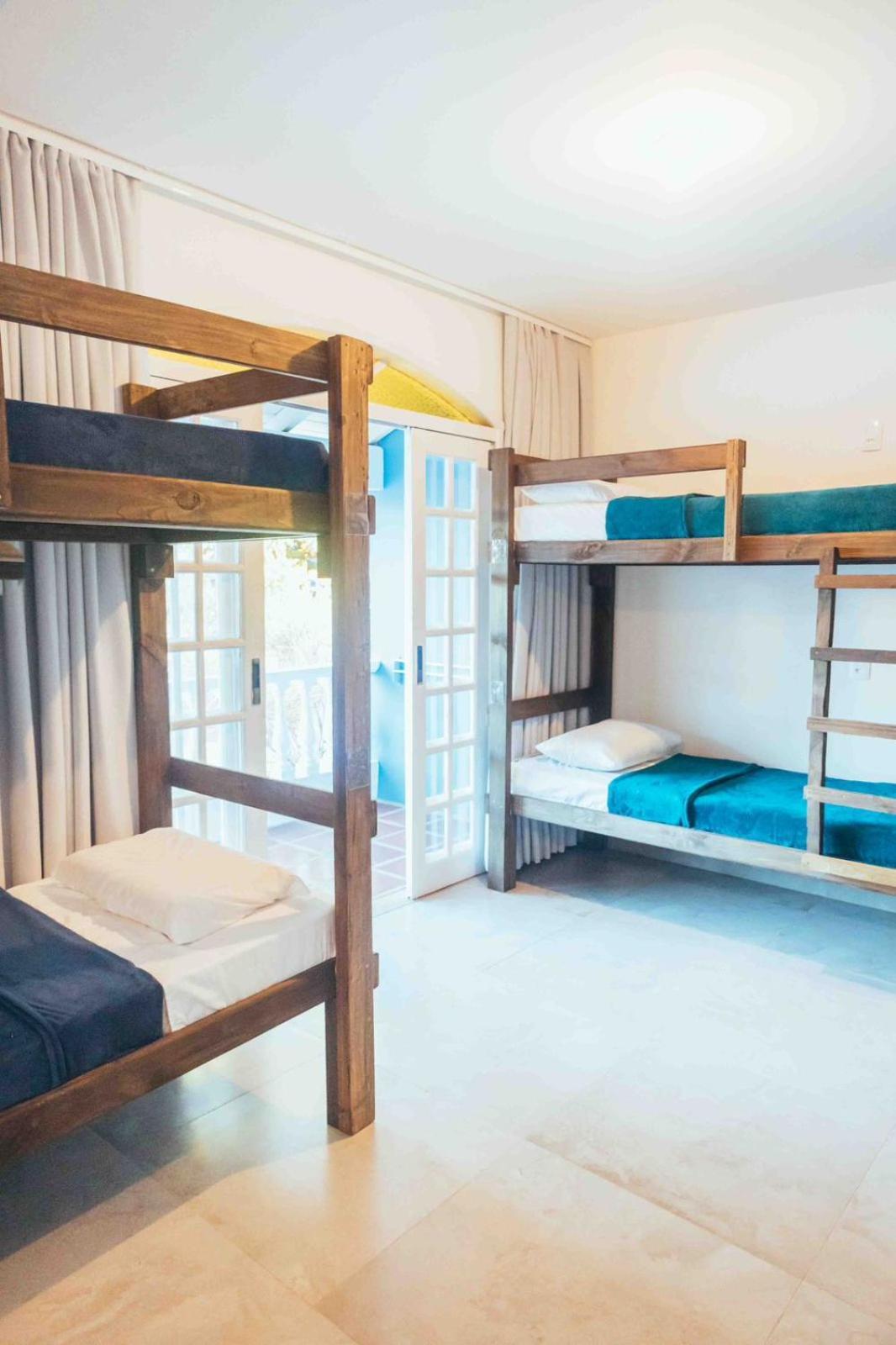 Sea Wolf Hostel - Lagoa Da Conceicao Florianópolis Eksteriør billede