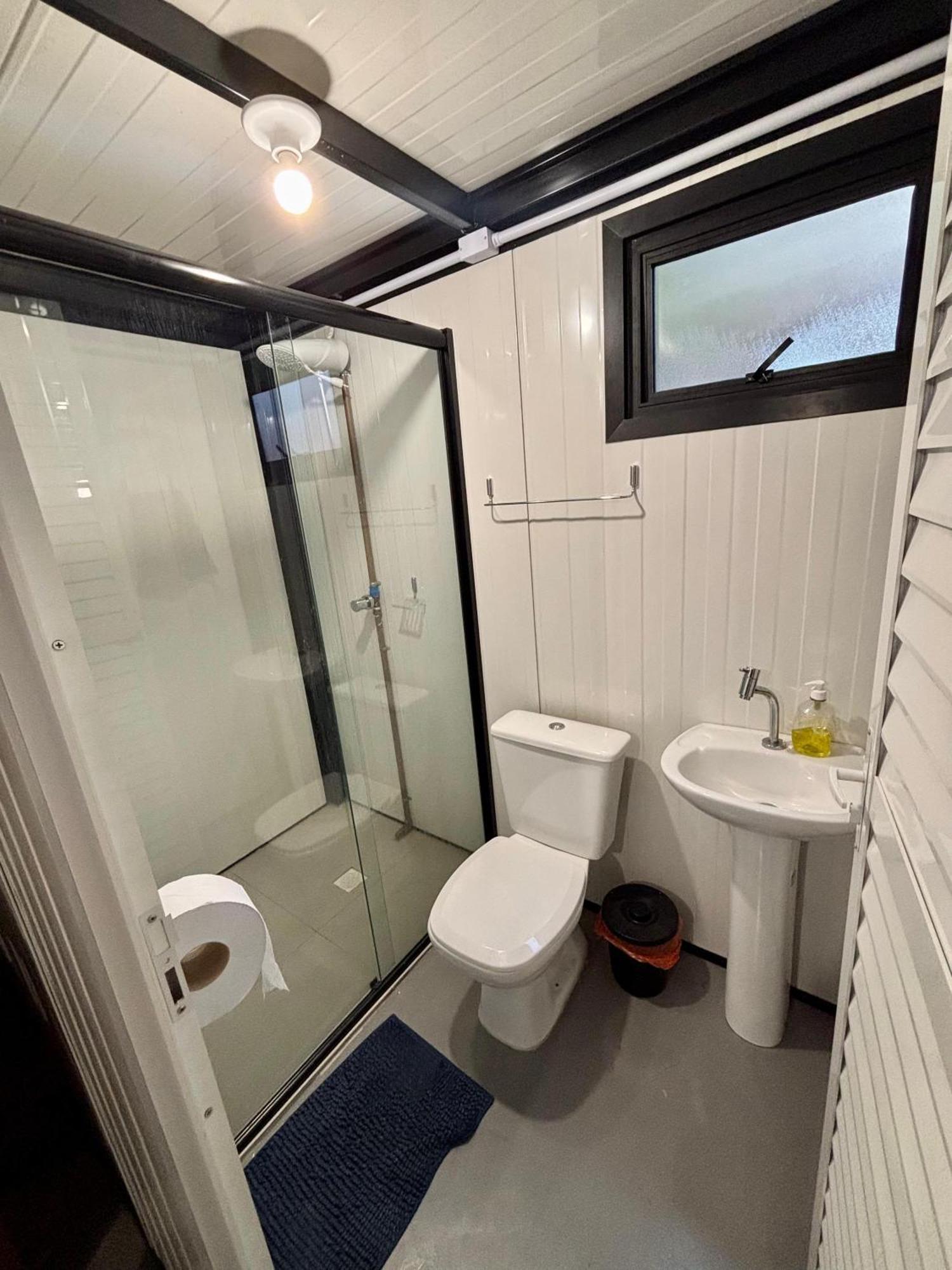 Sea Wolf Hostel - Lagoa Da Conceicao Florianópolis Eksteriør billede